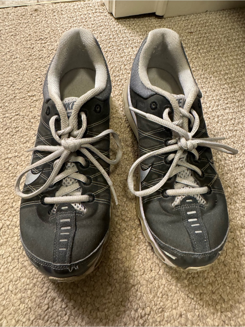 Nike Silver and Red Running Shoes